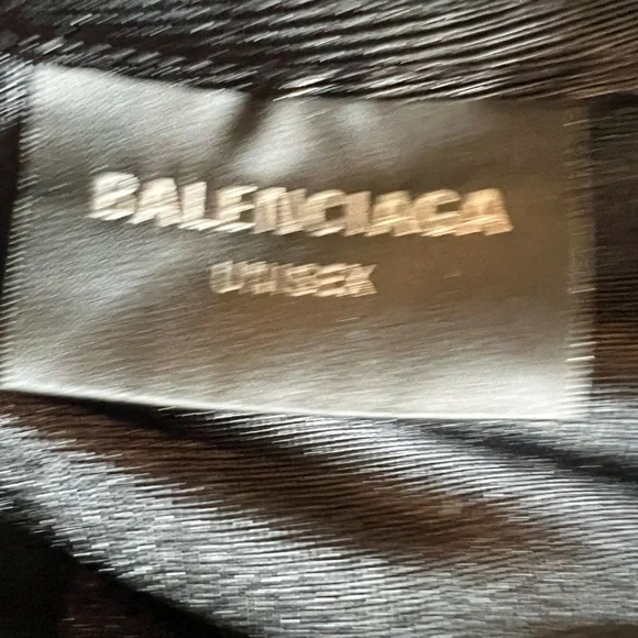 Authentic balenciaga oversized shirt - Picture 12 of 12